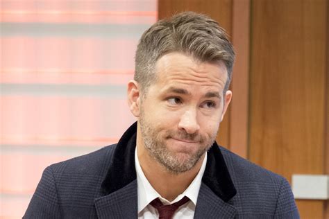 + body measurements & other facts. Ryan Reynolds Twitter: All the times he was hilarious