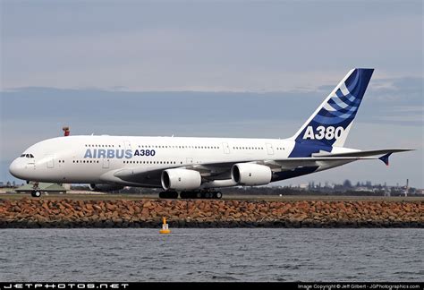 Fileairbus A380 841 Airbus Industrie Jp6126632 Wikimedia Commons