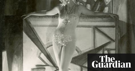 Fops And Flappers Wild Fashions Of The 1920s In Pictures Art And