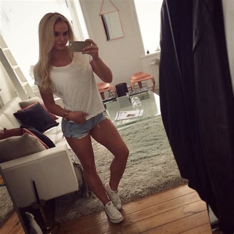 Anna Nystrom Showing Off Her Sexy Legs In B4nker