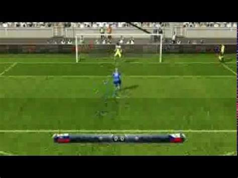 Která má menší platy, neurvalejší politiky, trapnější celebrity, strašnější dálnice, nižší životní úroveň? Slovensko vs Cesko penalty PES 2013 - YouTube