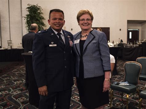 Scott Welcomes New Honorary Commanders Scott Air Force Base Article