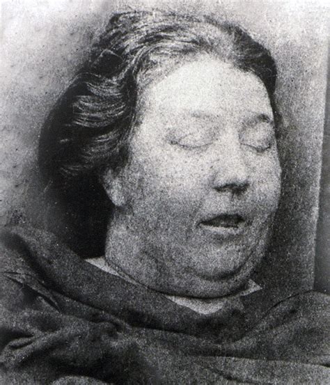 A short introduction to the victims of jack the ripper. Jack the Ripper Photos - Victims, Sites, Streets.
