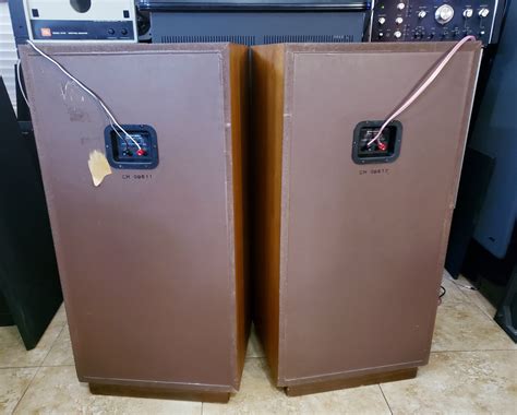 Pioneer Hpm 1100 Vintage Floor Speakers Original Pair Fresh Refoam