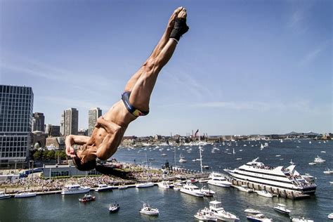 Cliff Diving World Series To Return To The Ica And Boston Harbor The Boston Globe