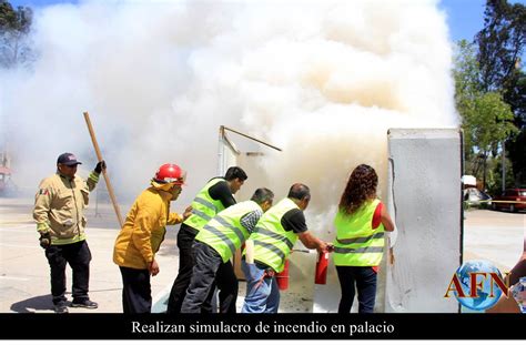 Realizan Simulacro De Incendio En Palacio