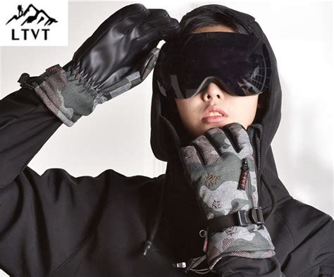 LTVT Ski Gloves Padded Waterproof Three Fingers All Inclusive Five Finger Ski Gloves Men And