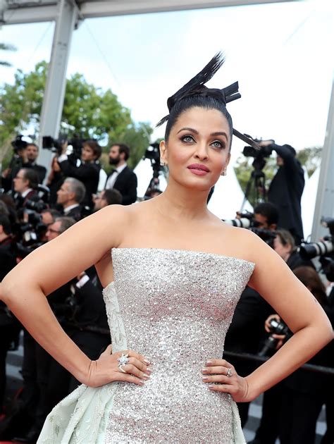 Aishwarya Rai Bachchan ‘sink Or Swim Premiere At 2018 Cannes Film