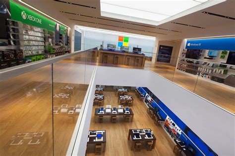 See Microsofts New Flagship Store Compared To An Apple Store Time