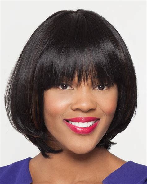 Classic Mid Length Bob Wig With Blunt Bangs And A Rounded Silhouette