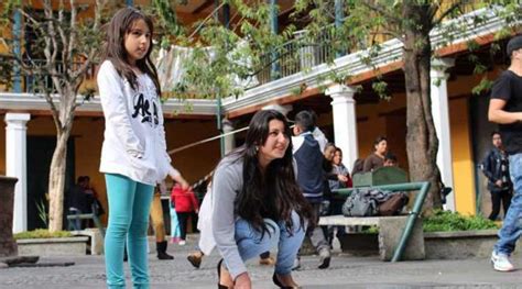 Nuevos y divertidos juegos tradicionales para el patio del cole. Un proyecto que busca dar vida a los juegos tradicionales de Quito | Últimas Noticias