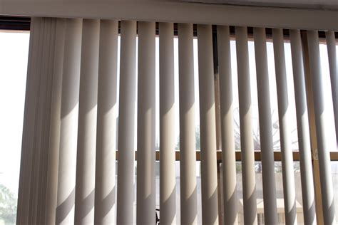 How To Replace Vertical Blind Clips Replace Vertical Blinds Blinds