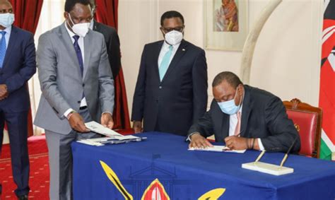 Kenya President Kenyatta Signs 20202021 County Revenue