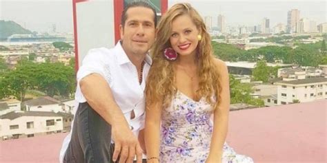 Gregorio Pernía Y Su Esposa Posaron Desnudos En Foto Canal 1