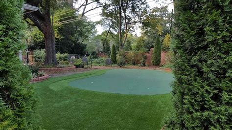 A backyard putting green has such a great social element to it that you'll use it a lot more if it's close to patios or other entertaining areas. Do It Yourself Putting Greens | Custom Putting Greens