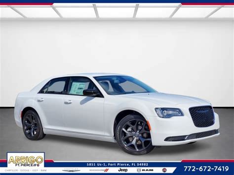New 2022 Chrysler 300 Touring 4 Door Large Passenger Car In West Palm