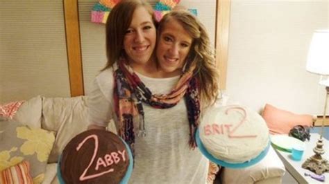 Fascinating Facts About Famous Conjoined Twins Abby And Brittany Hensel