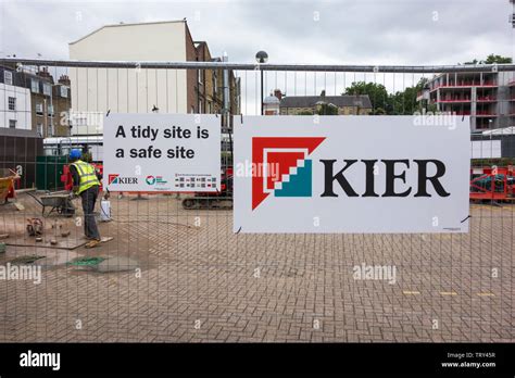 Site Safety Signage Hi Res Stock Photography And Images Alamy