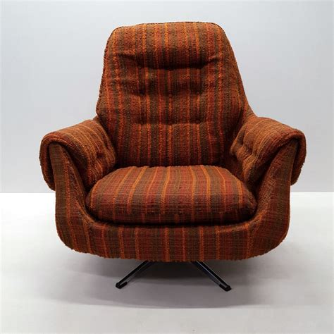 High quality customized colours cod. Vintage Lounge Chair Retro Swivel Egg, 1970s - Design Market
