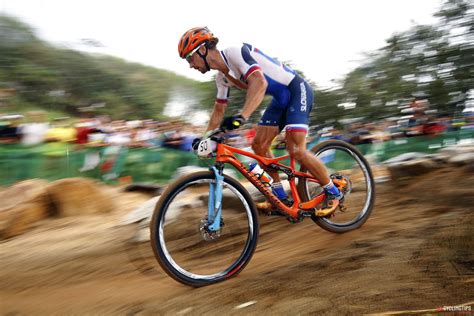 Intervistato dopo la gara, il campione olandese si è commosso nel ricordo del nonno raymond poulidor, scomparso nel 2019. The Natural: Mathieu Van der Poel is the most talented ...