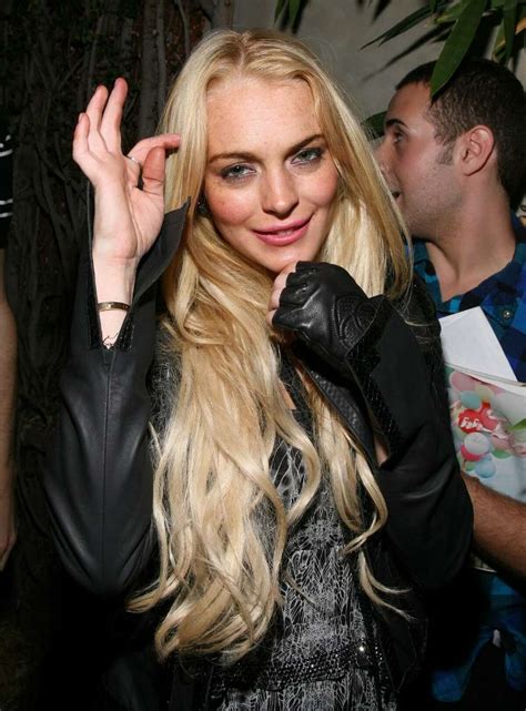 Lindsay Lohan Sues Over Tv Ad