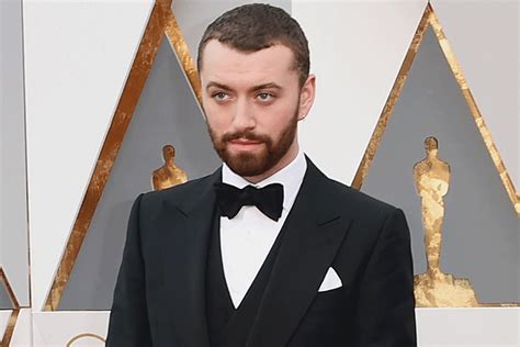 Sam Smith Performs Writings On The Wall At 2016 Oscars