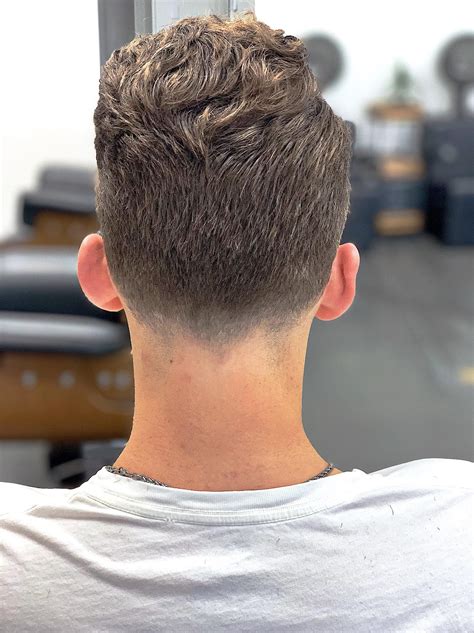 Mens haircuts back of neck. Tapered Mens Haircuts Back Of Head
