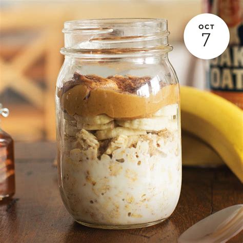 Overnight oats make for an extremely versatile breakfast and snack option. Peanut Butter Overnight Oats INGREDIENTS: 1 Cup... | Peanut butter overnight oats, Low calorie ...