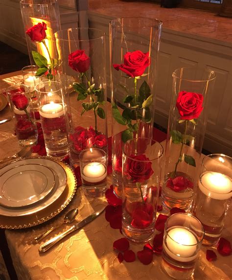 Love The Long Stem Red Rose In Cylinder Vases Based With Floating