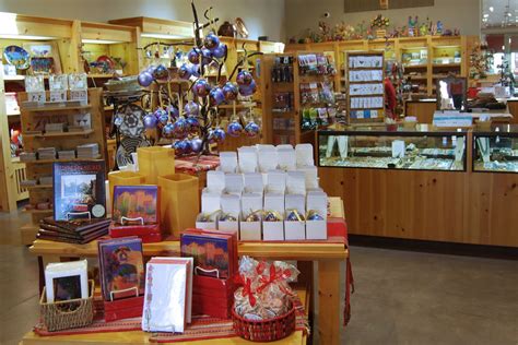 For the special man in your life, shop our luxury gifts for him. Best Phoenix Gift Shops For Southwest Merchandise