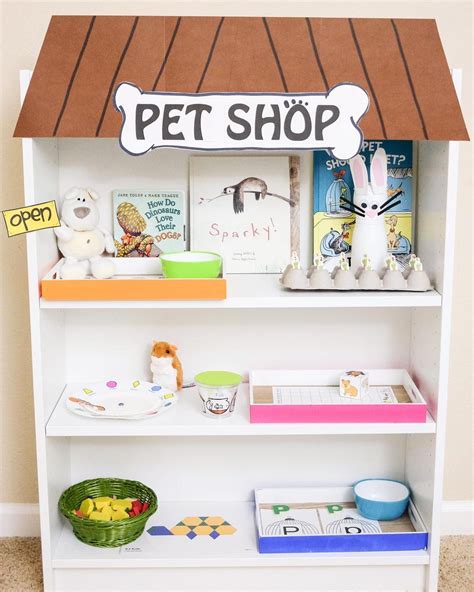 ? Pets Happy Tot Shelf ? | Pets preschool, Preschool pets 