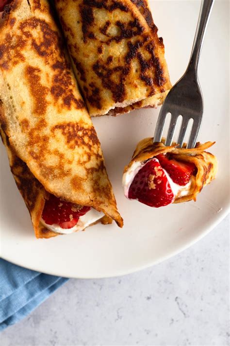 Crepe Style Pancakes With Strawberries Sour Cream Always Eat Dessert