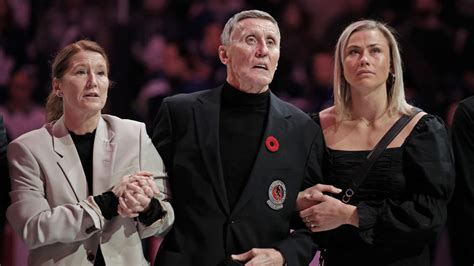 Maple Leafs Legend Borje Salming Dies At Age 71