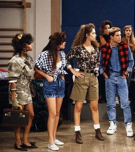 Pin By Violet Rose On Saved By The Bell Tv Series Kelly Kapowski
