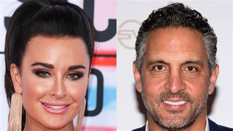 Kyle Richards And Mauricio Umansky Are Separated As Rhobh Divorce
