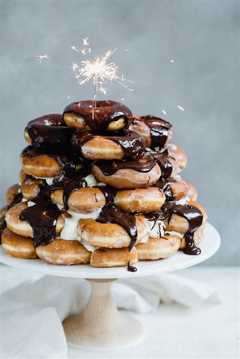 Delight Your Taste Buds With Fabulous Donut Cakes