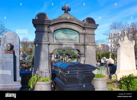 Graves and crypts in Pere Lachaise Cemetery, This cemetery is the final