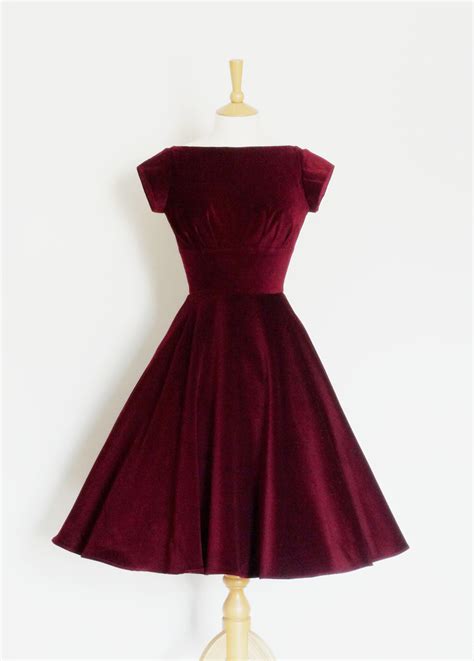 Size Uk 16 Deep Cherry Red Velvet Tiffany Evening Dress