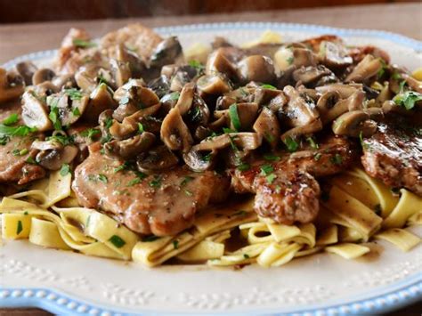Served with a marsala cream sauce, prepared while the pork is baking, the dish can be prepared in under an hour. Pork Marsala with Mushrooms Recipe | Ree Drummond | Food ...