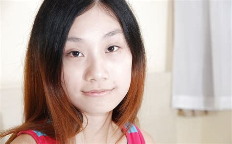 Chinese Amateur Girl Part Photo