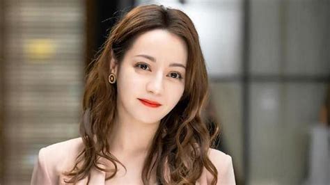 Apakah aku dapat memaafkan kesalahannya? setelah alice berhasil mengeluarkan ayahnya dari penjara, timbul niat raymond untuk menikahi alice, pernikahan. Novel Penjara Hati Ceo Pdf / Novel Gratis Penjara Hati ...