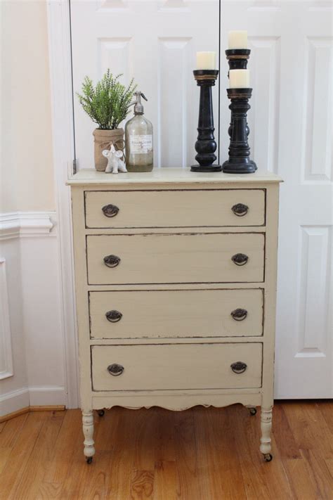 See more ideas about redo furniture, painted furniture, chalk paint. Vintage Chest of Drawers - Annie Sloan Chalk Paint ...