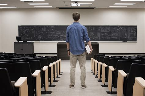 Ask A Professor How To Succeed In Morning College Classes Bestcolleges