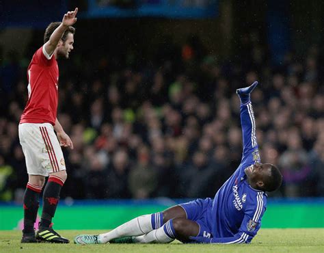 They're especially common in children and younger adults. Kurt Zouma | ACL injuries in the Premier League | Pictures ...