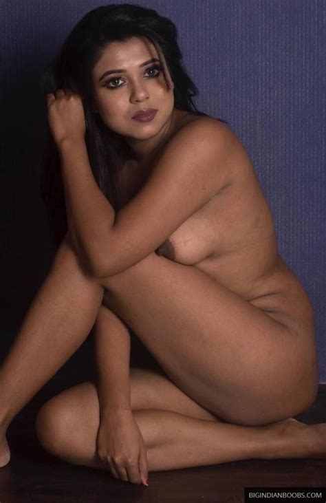 Busty Indian Model Jhilik Roy Nude Pics Antarvasna