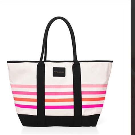 Shop from the world's largest selection and best deals for victoria's secret tote bags for women. Victoria's Secret Bags | Nwt Victorias Secret Sunkissed ...