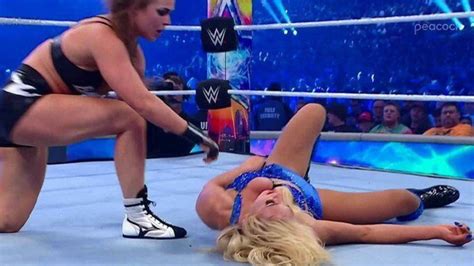 How Charlotte Caused Havoc With Flair Nip Slip In Wrestlemania 38