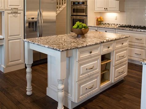 Granite Kitchen Islands Pictures And Ideas From Hgtv Hgtv