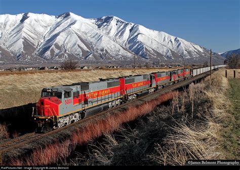 Ur 5001 Utah Railway Company Emdmk50 3 At Mapleton Utah By James