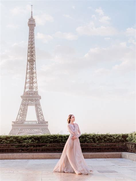 Iconic Paris Photoshoot At The Louvre And Eiffel Tower Paris Wedding